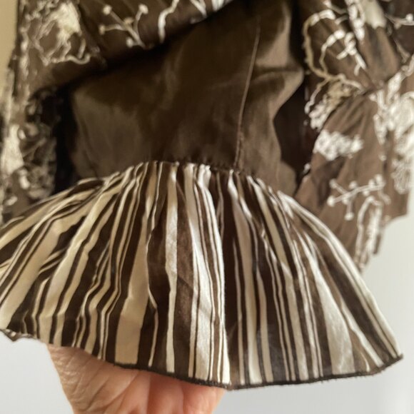 Chico's Brown Tiered Skirt White Floral Print Chico's Size 0 US Size 4 - Picture 7 of 11